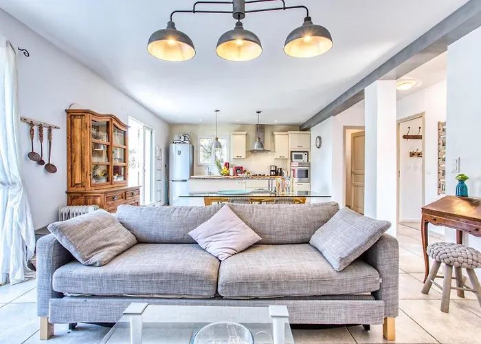 La Maison Des Oliviers - Belle Maison Familiale Avec Piscine *