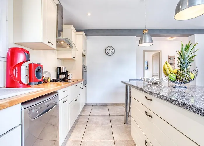 La Maison Des Oliviers - Belle Maison Familiale Avec Piscine Vakantiehuis *