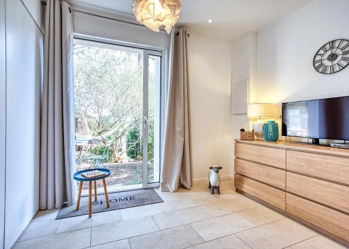 La Maison Des Oliviers - Belle Maison Familiale Avec Piscine Vakantiehuis