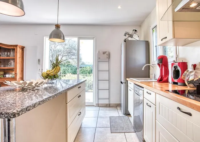 Vakantiehuis La Maison Des Oliviers - Belle Maison Familiale Avec Piscine